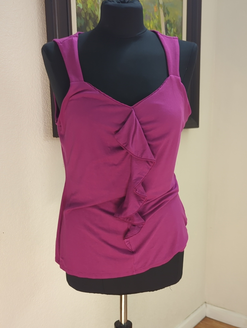 White House Black Market Magenta Ruffle Front Tank size L
